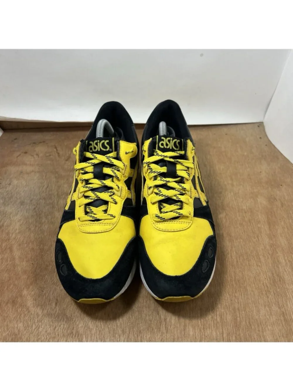 ASICS Tiger Gel-Lyte Cobra Kai Dojo Pack Sneakers Mens 10.5 Yellow/Black Suede